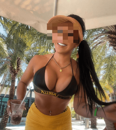 VIP Brunette Luxury