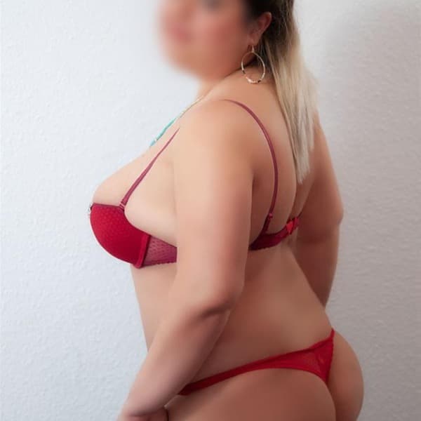 Emy***100% DISCREET AND Squ*rting Queen